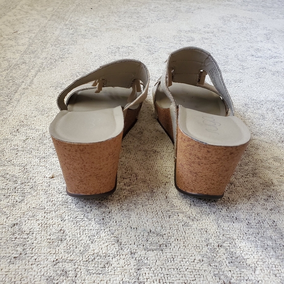Taupe fringe cork wedges - Picture 4 of 4